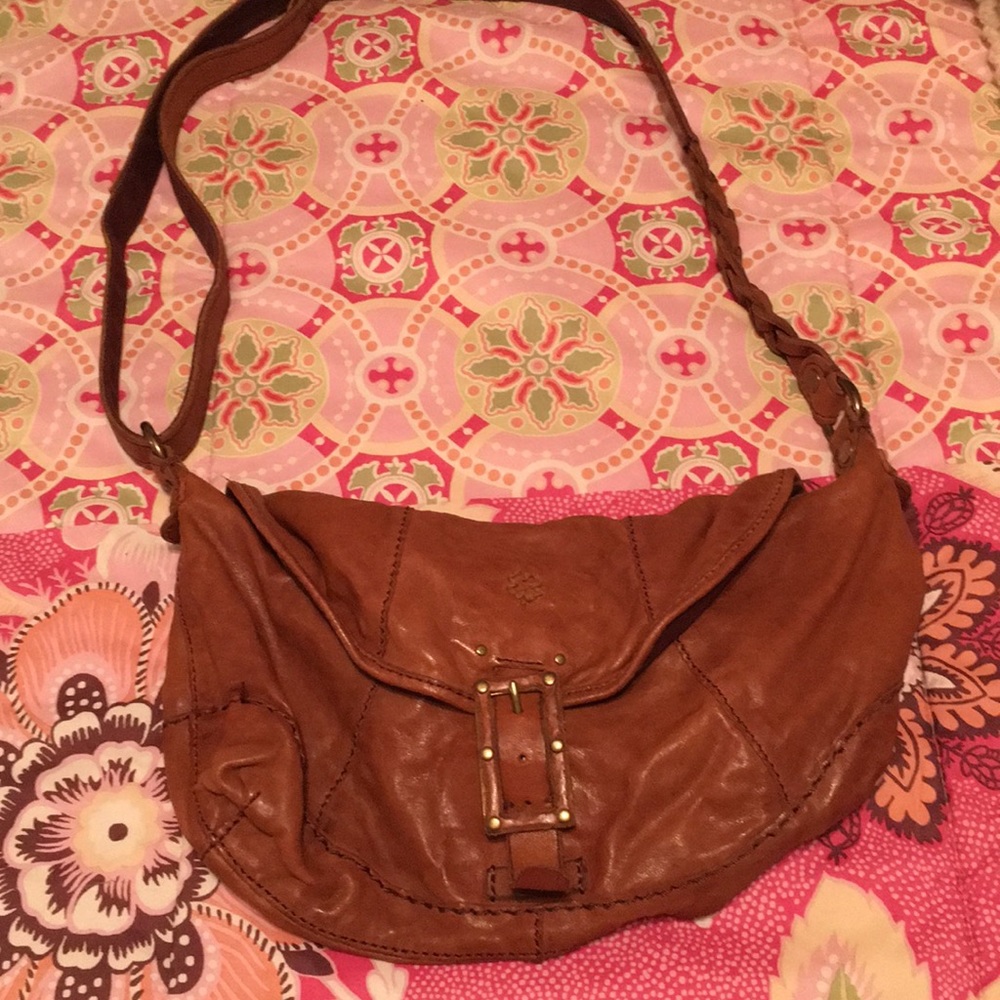 Never used lucky brand crossbody camel color - Picture 2 of 4